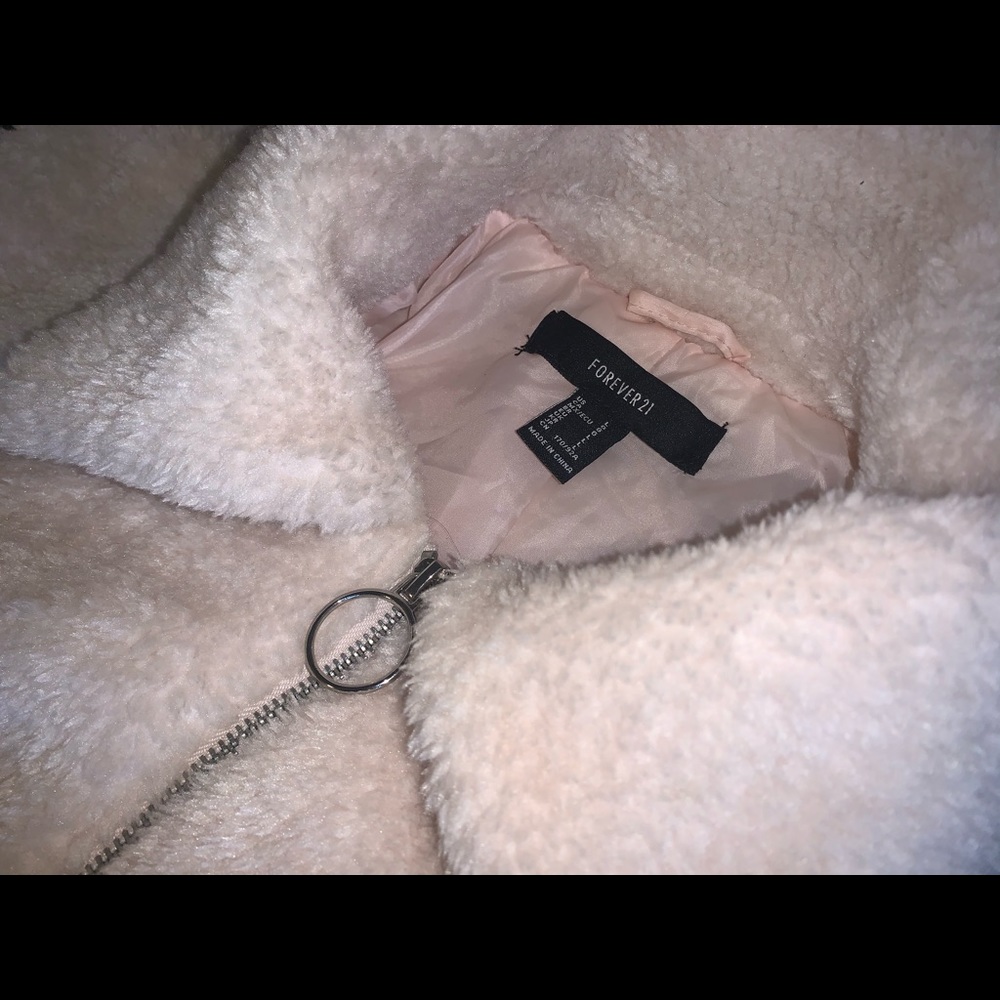 Fluffy Jacket - Picture 2 of 2
